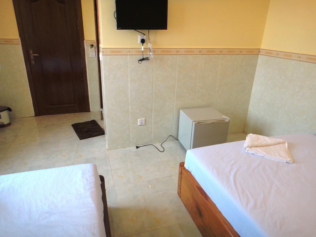 Borey Vatanac Guesthouse Kampot Exteriör bild