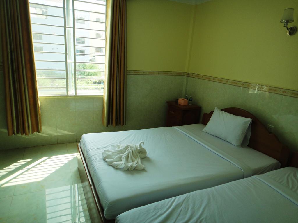 Borey Vatanac Guesthouse Kampot Exteriör bild