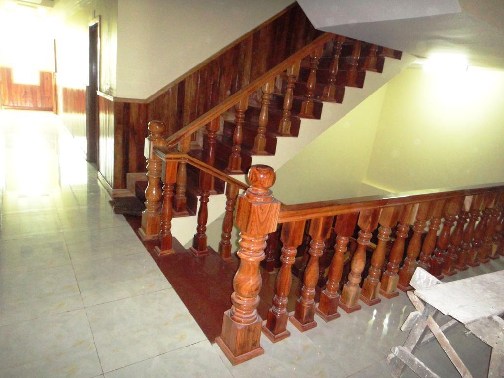 Borey Vatanac Guesthouse Kampot Exteriör bild